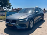 Volvo V60 Kombi Momentum Pro - Volvo V60 in Nürnberg
