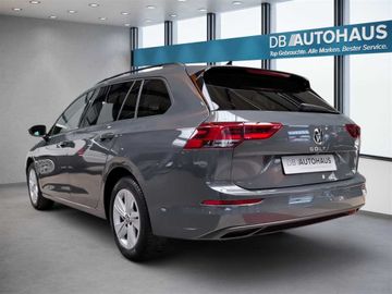 Volkswagen Golf - 6