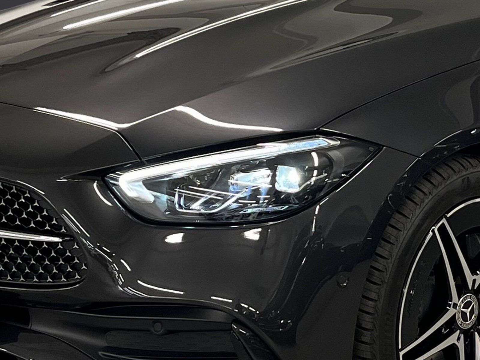 Fahrzeugabbildung Mercedes-Benz C 200 d AMG*Night*Distro*360°*Totwinkel*AHK*LED*