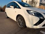 Opel Zafira 2.0CDTI AUT * PDC,SHZ, NAVI * TOP Zustand - Opel Zafira Tourer in Stuttgart