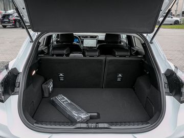 Ford Puma Mild-Hybrid Titanium Digitales Cockpit LED