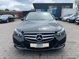 Mercedes-Benz E 220 CDI BlueTec Limousine Avantgarde Automatik - Mercedes-Benz E-Klasse: Schwarz