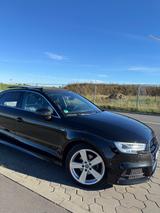 Audi A3 Lim. 35 TFSI S line | Pano | ACC | Navi - Audi A3 Gebrauchtwagen in Rostock