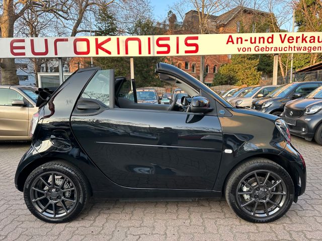 Smart fortwo Cabrio EQ*EXCL*60kW*LEDER*JBL*KAM*22kW