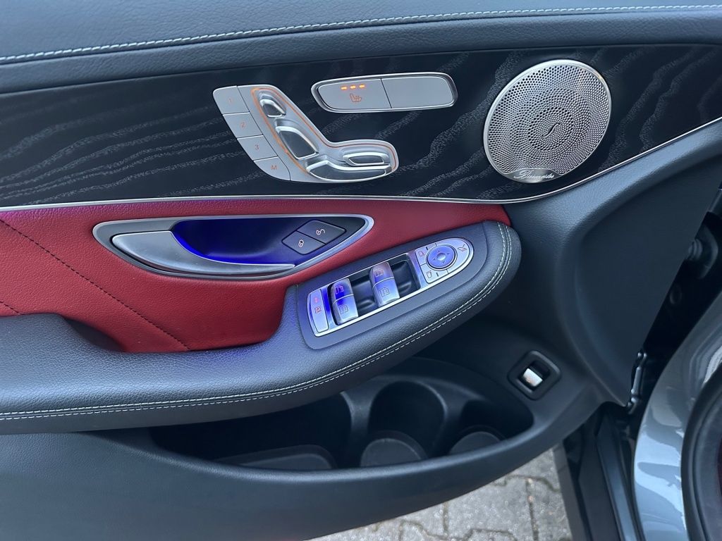 Fahrzeugabbildung Mercedes-Benz GLC 400 d 4M Coupé AMG AHK SDHZ Airmatic 360°