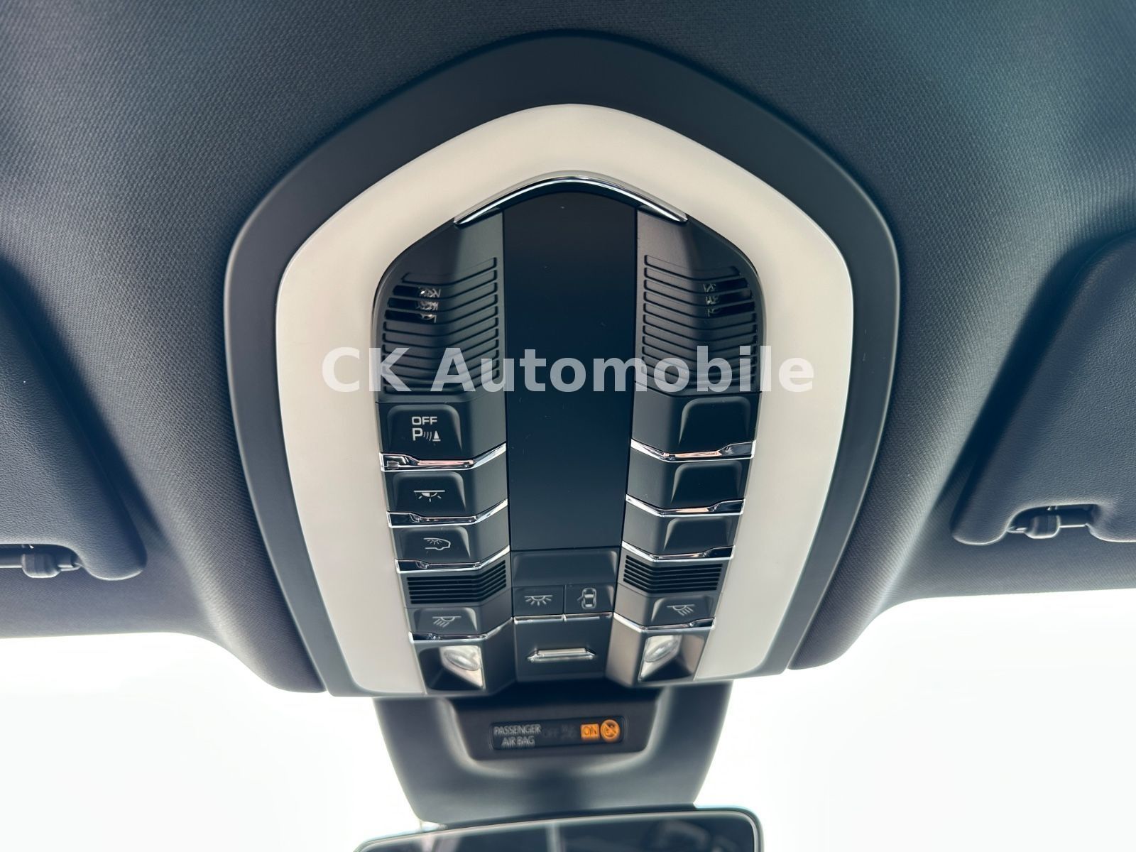 Fahrzeugabbildung Porsche Macan S Car Connect/Navi/LED/BOSE/Kamera/AHK
