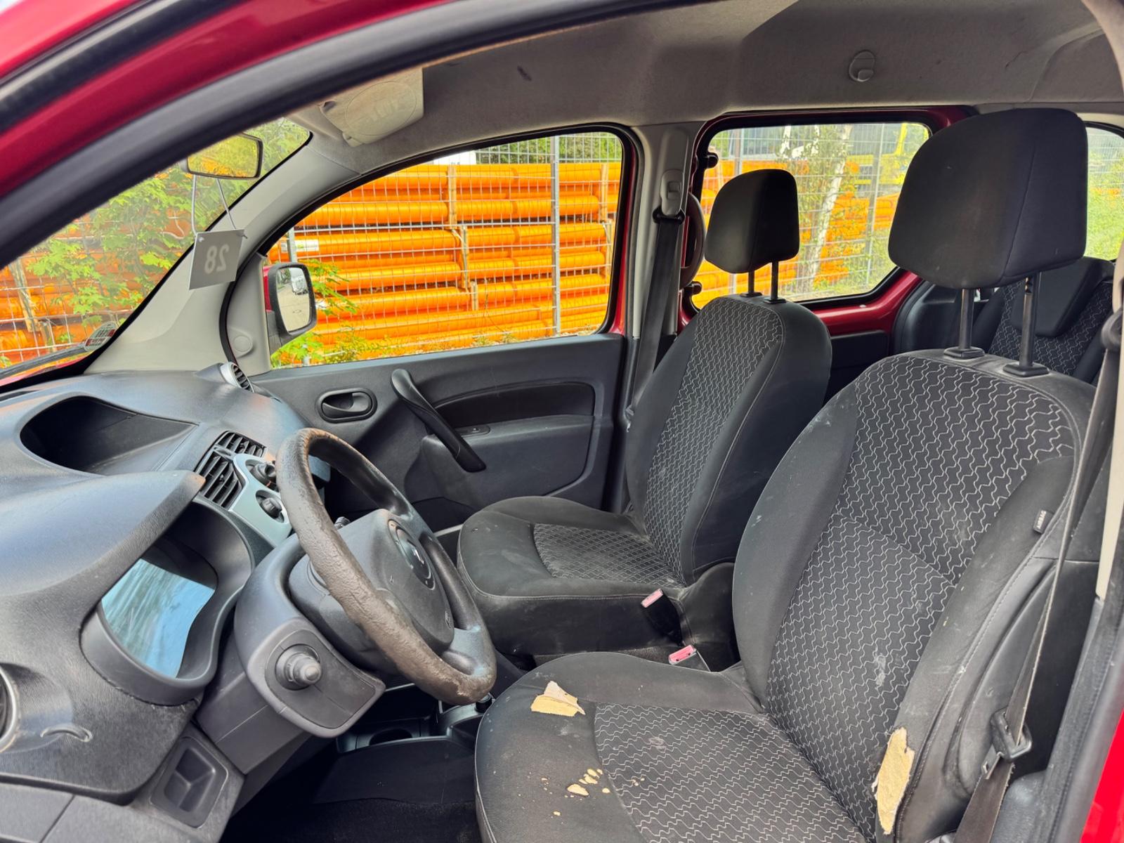 Renault Kangoo 2013 — photo 13