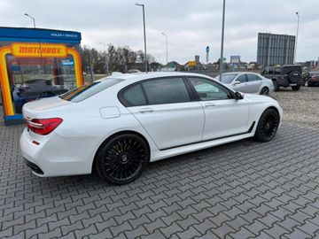 BMW 740 - 6