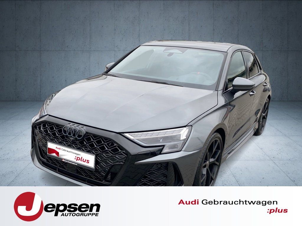 Audi RS 3 Sportback S tr. PANO HUD RS-Abgas Matrix
