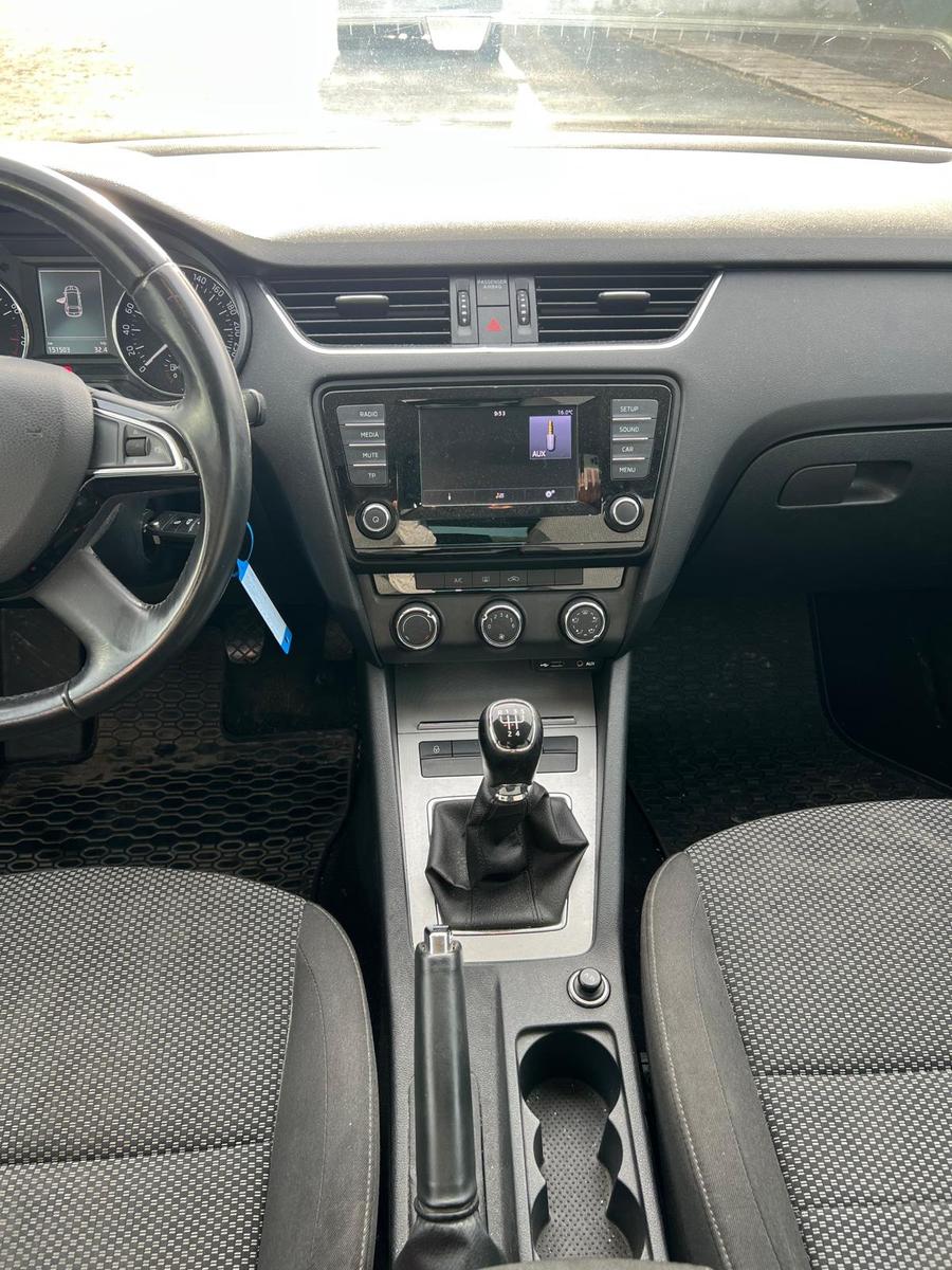 Skoda Octavia 2013 — photo 15