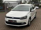 Volkswagen Polo V Trendline BMT 1 Hand  TÜV NEU EURO6 - Volkswagen Polo: 6n