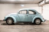 Volkswagen Käfer - Volkswagen Käfer Oldtimer mit Benzin-Antrieb