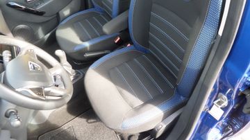 Dacia Sandero II Stepway Celebration TCe 90 PS Navi, K