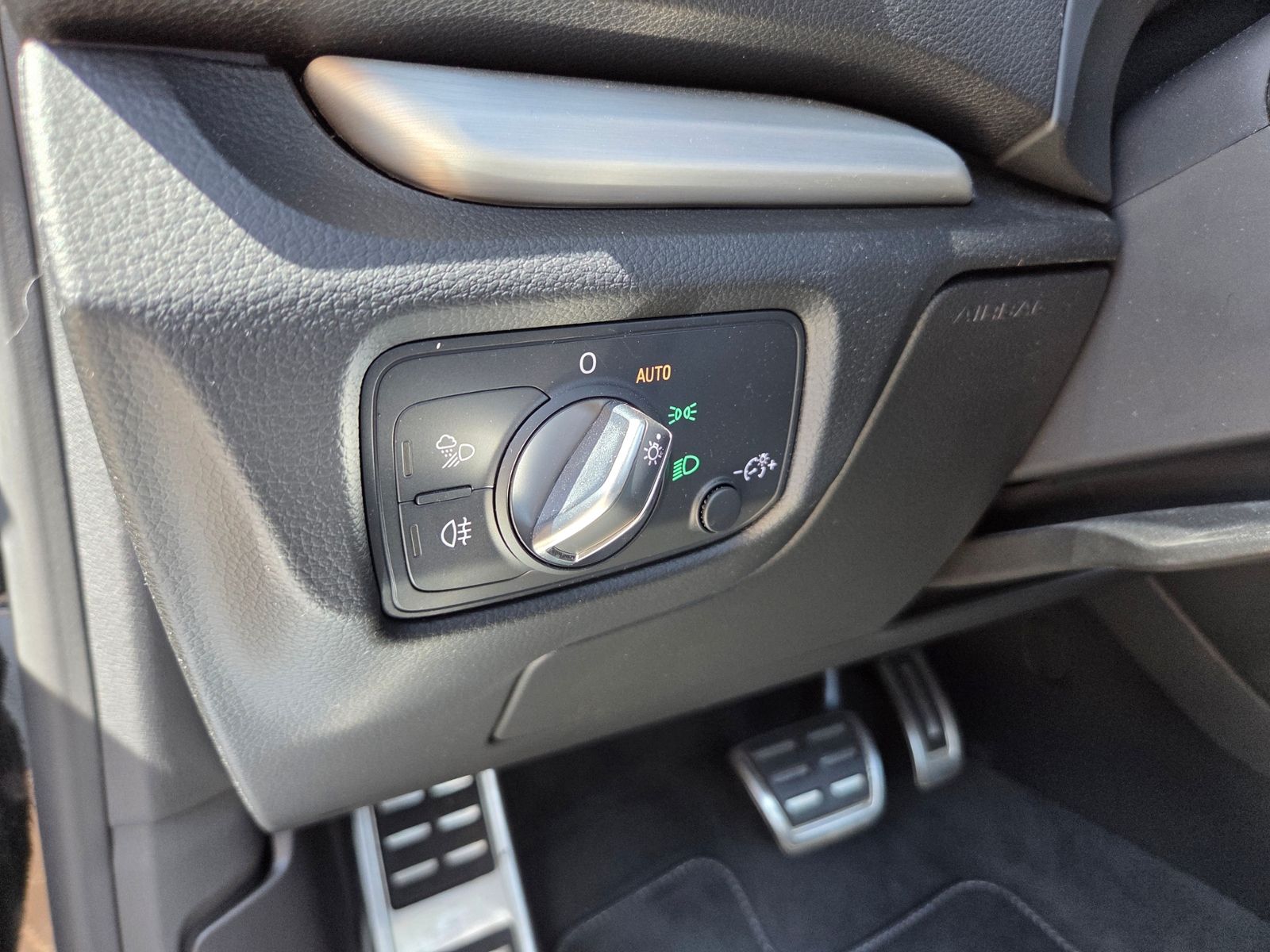 Fahrzeugabbildung Audi A3 Cabriolet S Line KLIMA LED NAVI SHZ