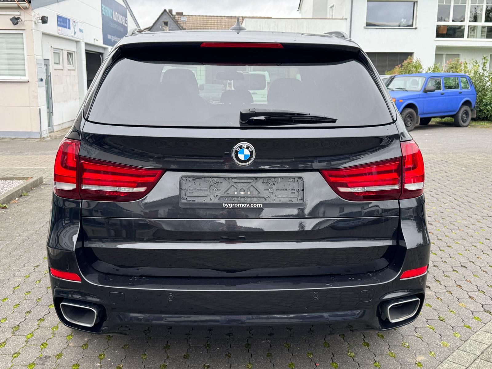 Fahrzeugabbildung BMW X5 xDrive 30 d M-Paket LED+NAVI+LEDER+MEMO+VIRTU
