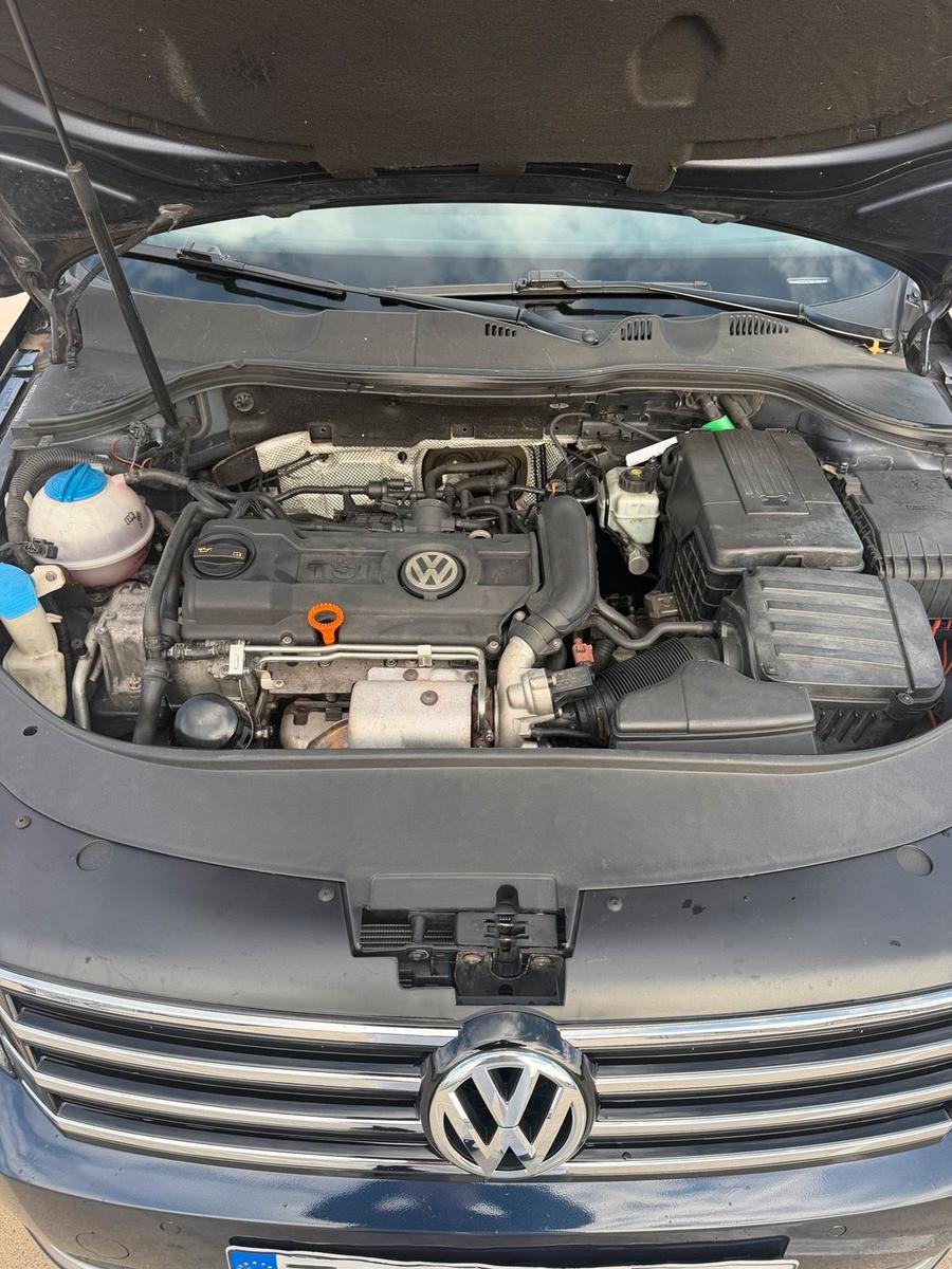 Volkswagen Passat 2011 — photo 7