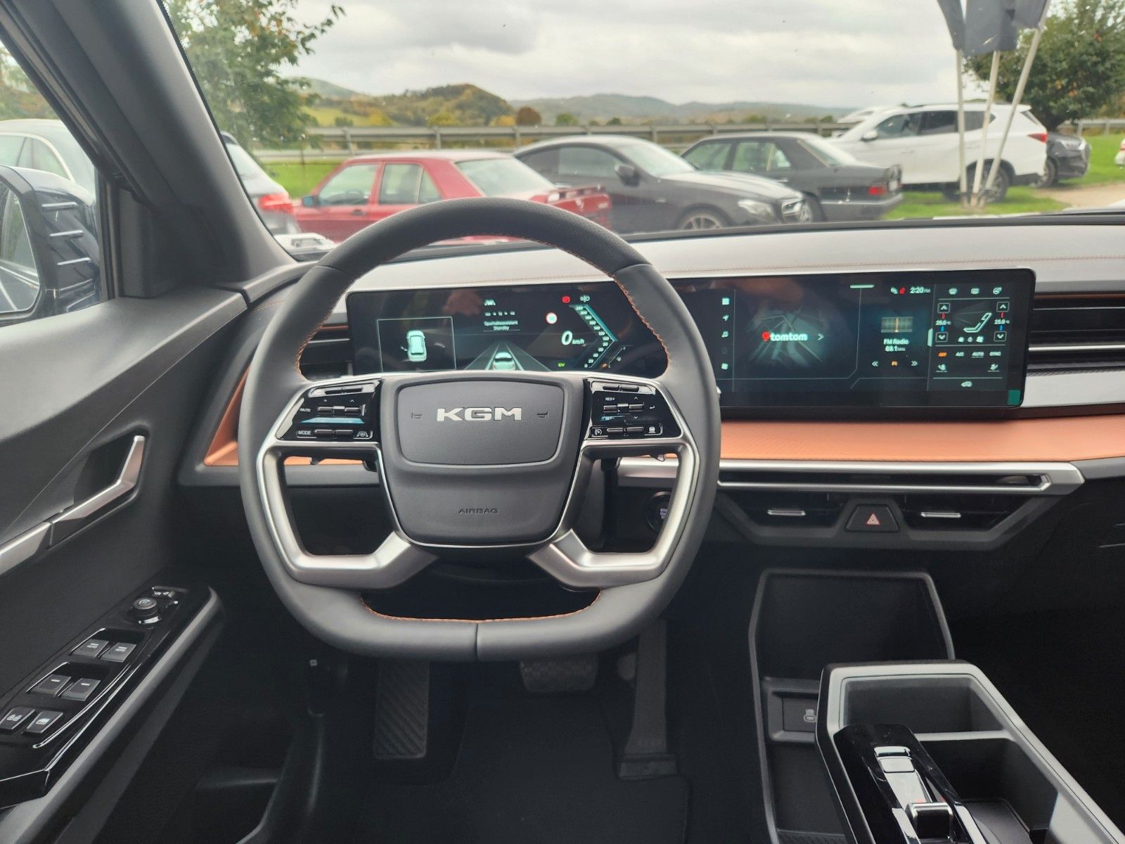 Fahrzeugabbildung KGM Torres Hybrid Essential Automatik 2WD