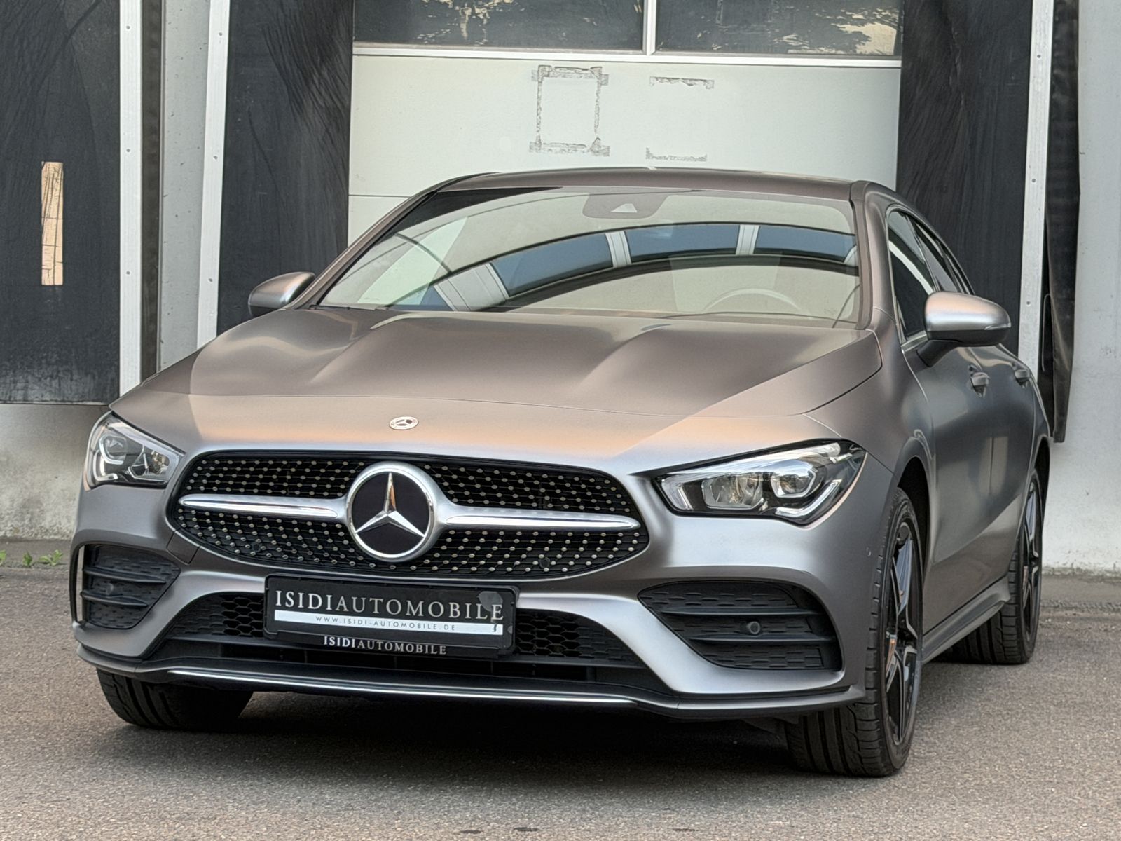 MERCEDES-BENZ CLA 250 Shooting Brake e AMG LED MBUX Ambiente 