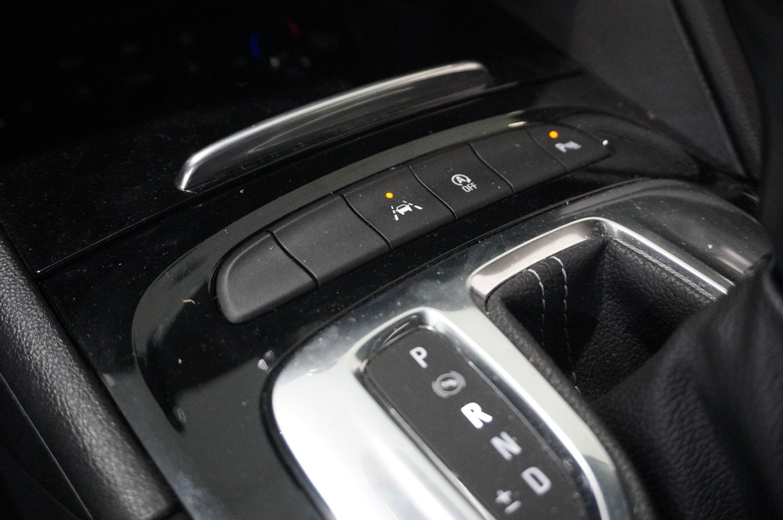 Fahrzeugabbildung Opel Insignia B ST 2.0D BUSINESS NAVI/LED/KAMERA/DAB+