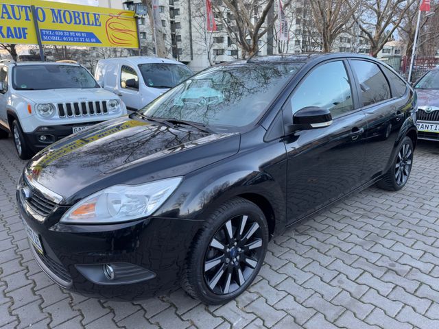 Ford Focus Lim. Black Magic*KLIMA