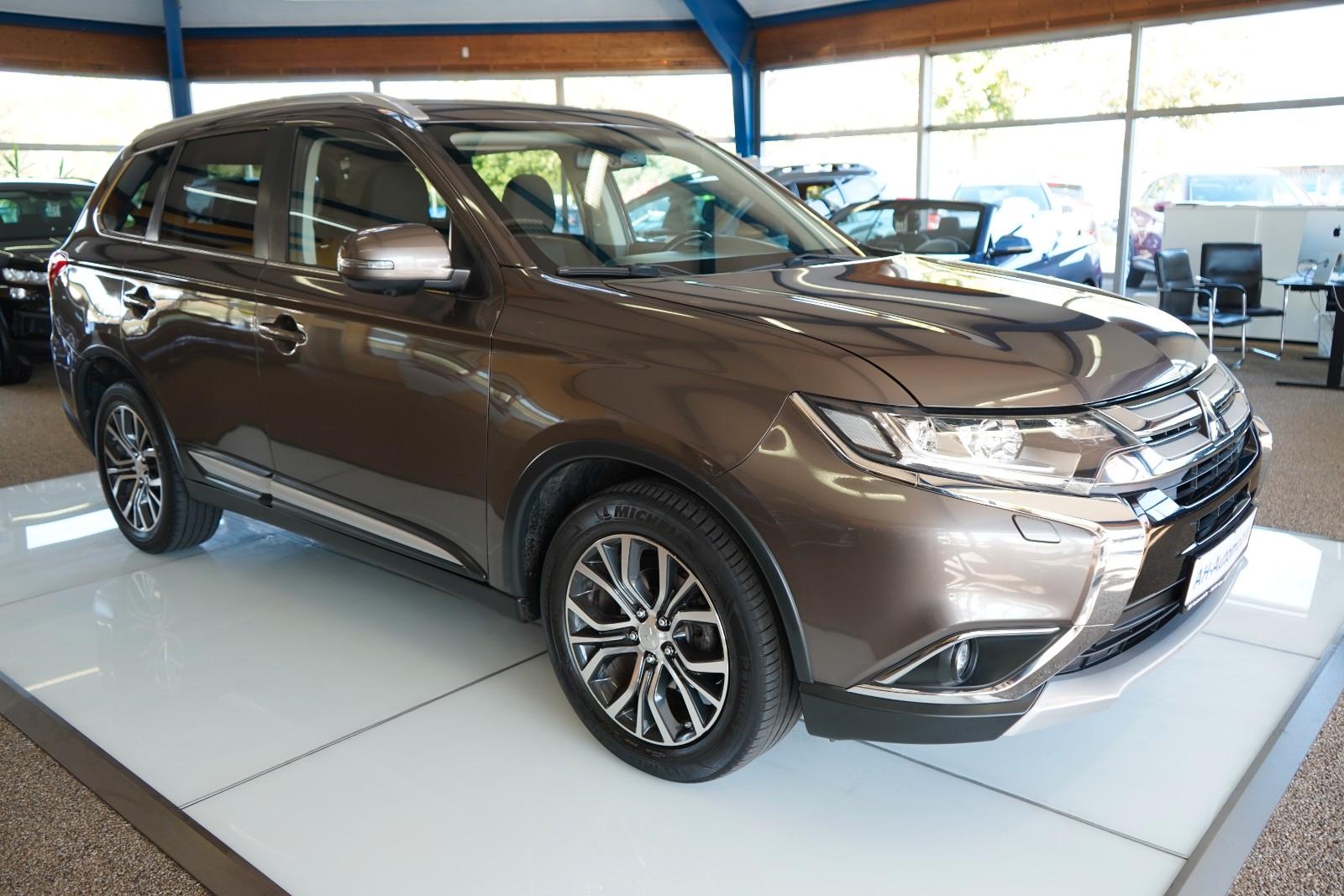 Mitsubishi Outlander Edition 100+ 4WD AUTOMATIK / XENON