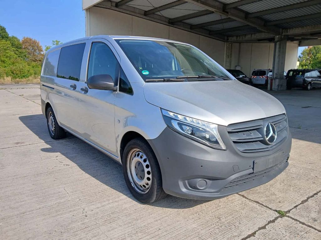 Image of Mercedes-Benz Vito