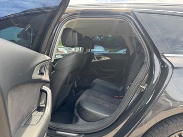 Audi A6 - 12