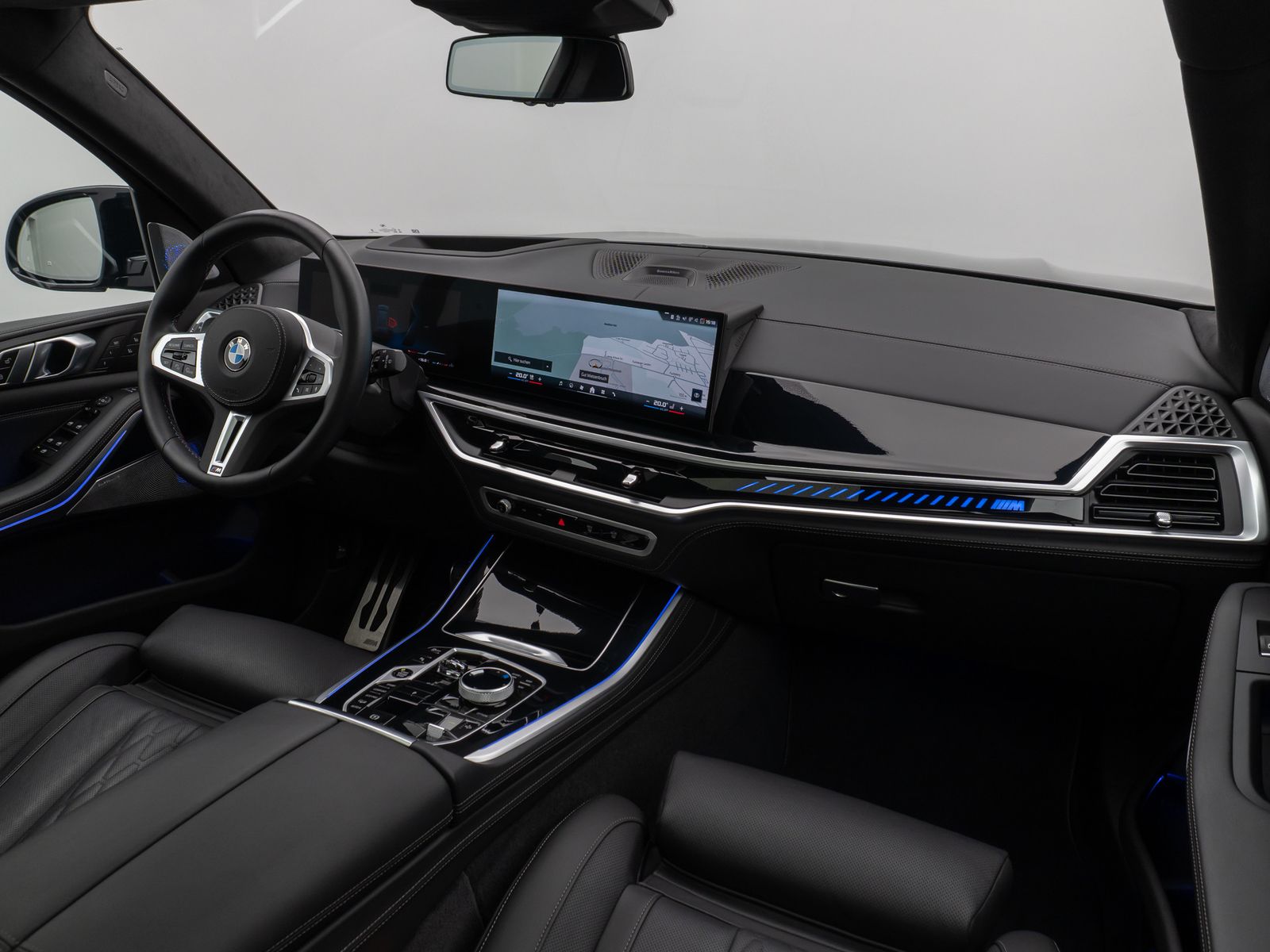 Fahrzeugabbildung BMW X5 M60i Panorama 360° B&W SoftCL Massage 22Zoll
