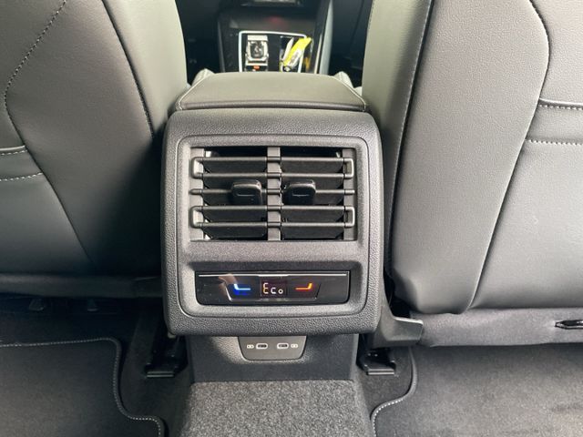 Golf VIII Style 1.5 TSI eHybrid HUD/AHK/Navi/CAM
