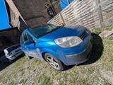 Renault Scenic TÜV 10 27 - Renault Scenic aus 2006 mit Diesel-Antrieb