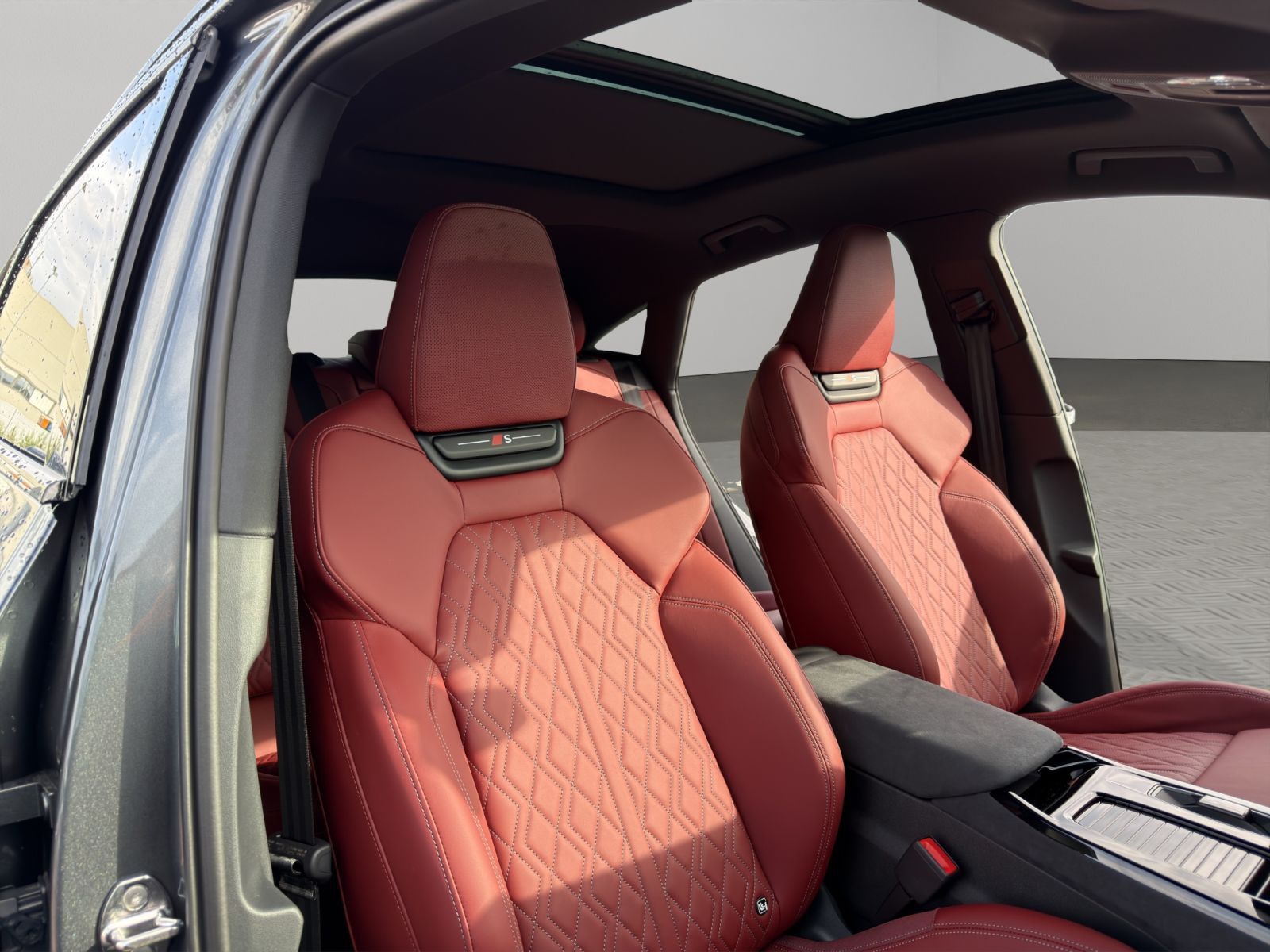 Audi SQ6 e-tron - Bild 19