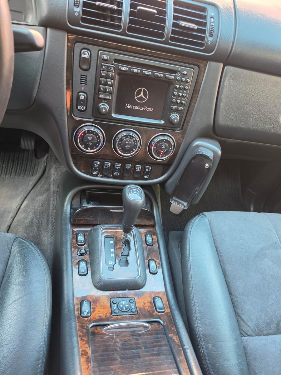 Mercedes-Benz ML270 2005 — photo 16