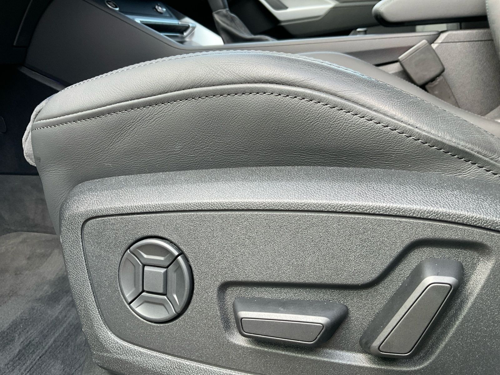 Audi Q3 - Bild 20