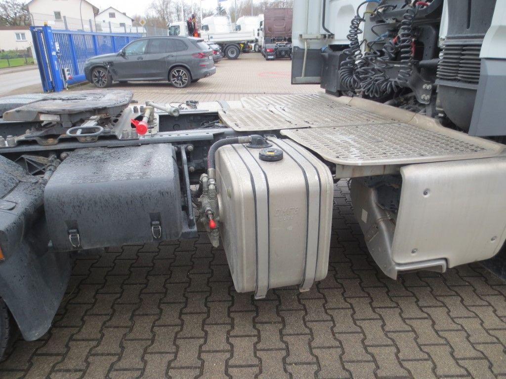 Fahrzeugabbildung DAF FT XF 480 SC