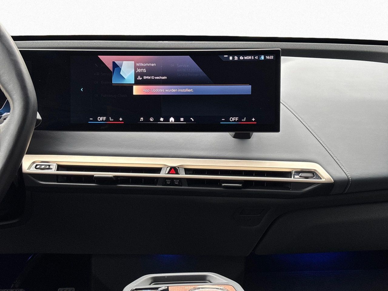 BMW iX - Bild 16