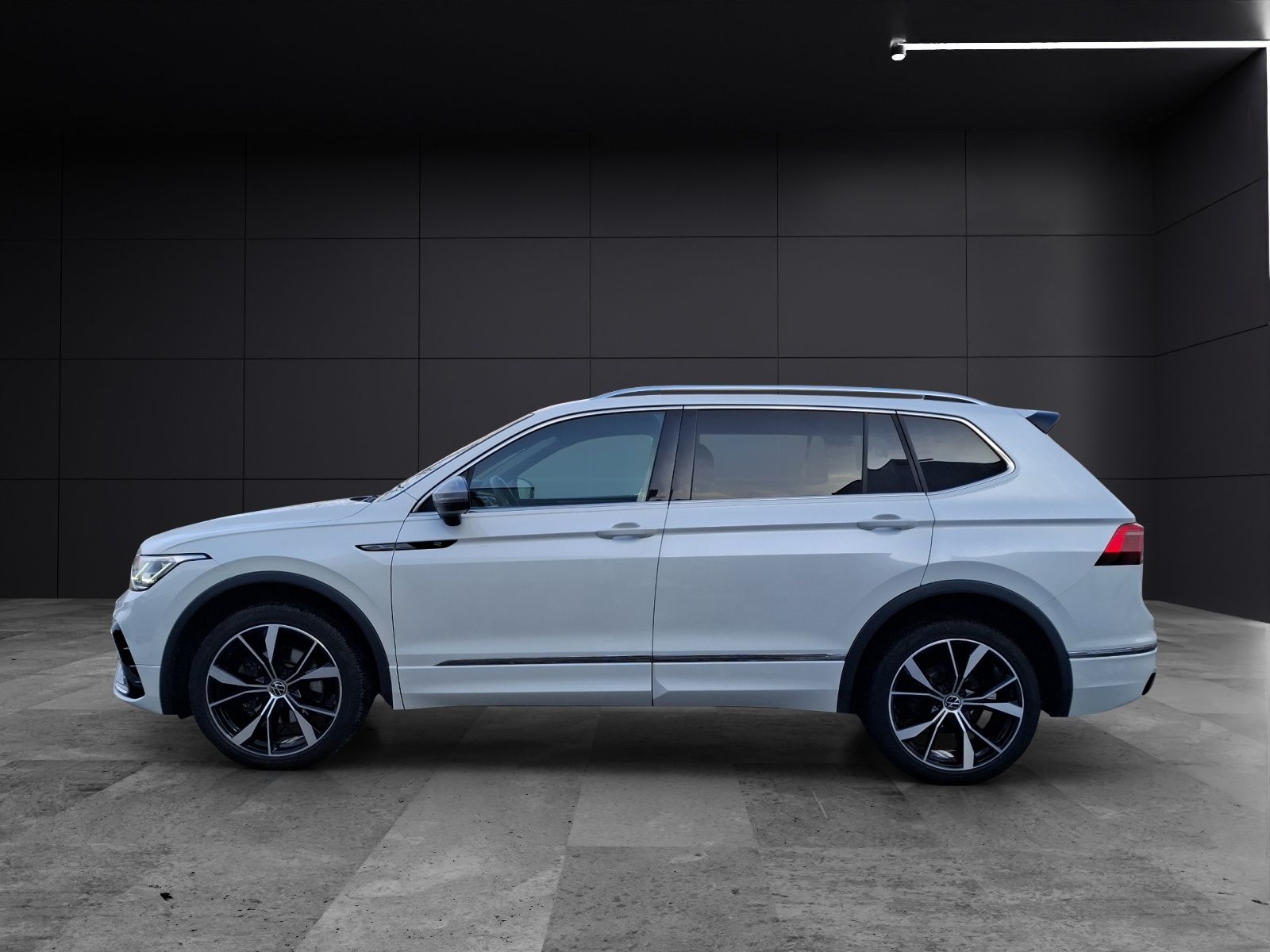 Fahrzeugabbildung Volkswagen Tiguan Allspace TDI R-Line DSG 4M Matrix Navi Pa