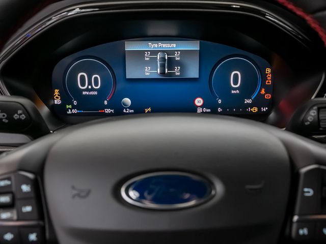 Ford Focus Turnier ST-Line X LED MATRIX NAVI RFK AGR-