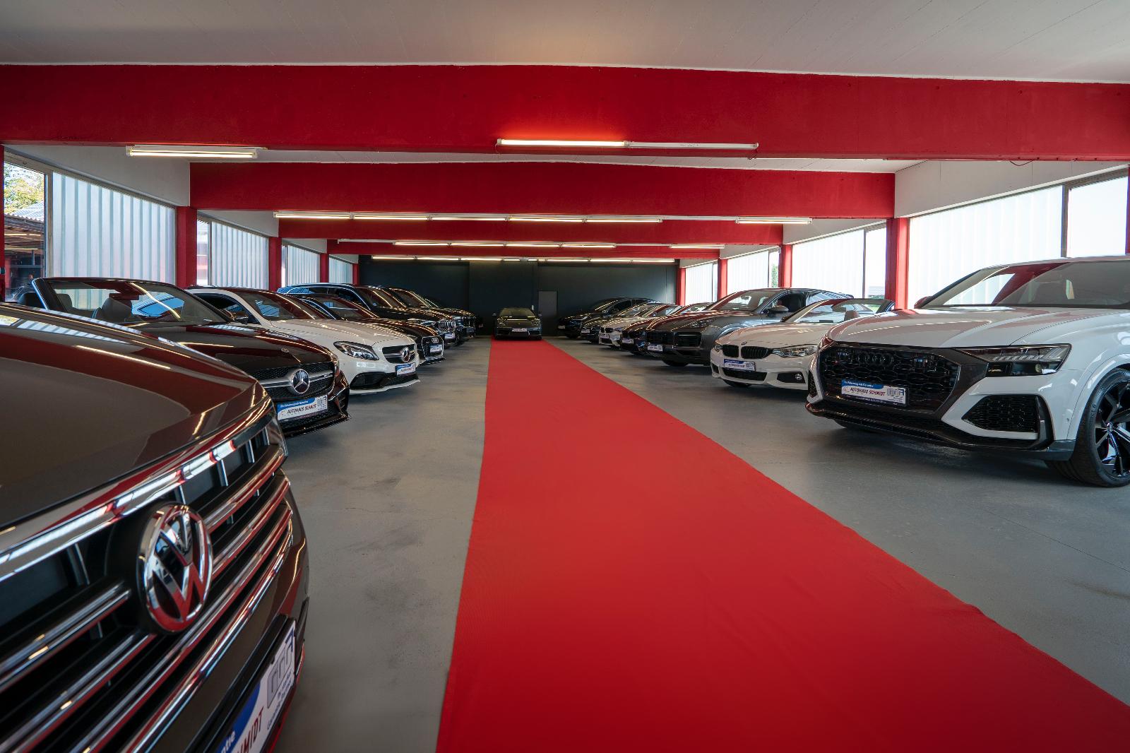 showroom-image-main