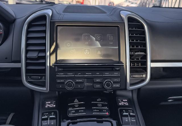 Porsche Cayenne  Pano SHZ Navi CarPlay Scheckheft 21 Zol
