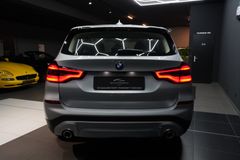 BMW X3 xDrive 20 d Advantage*AHK*KAMERA*HEADUP*LED BMW X3 xDrive 20 d Advantage*AHK*KAMERA*HEADUP*LED