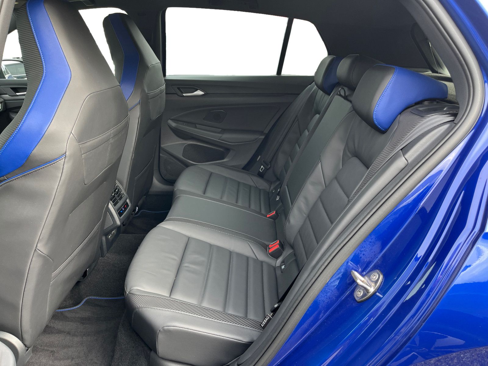 Volkswagen Golf R 2.0TSI DSG Black Style HuD Pano el. Sitze foto 11