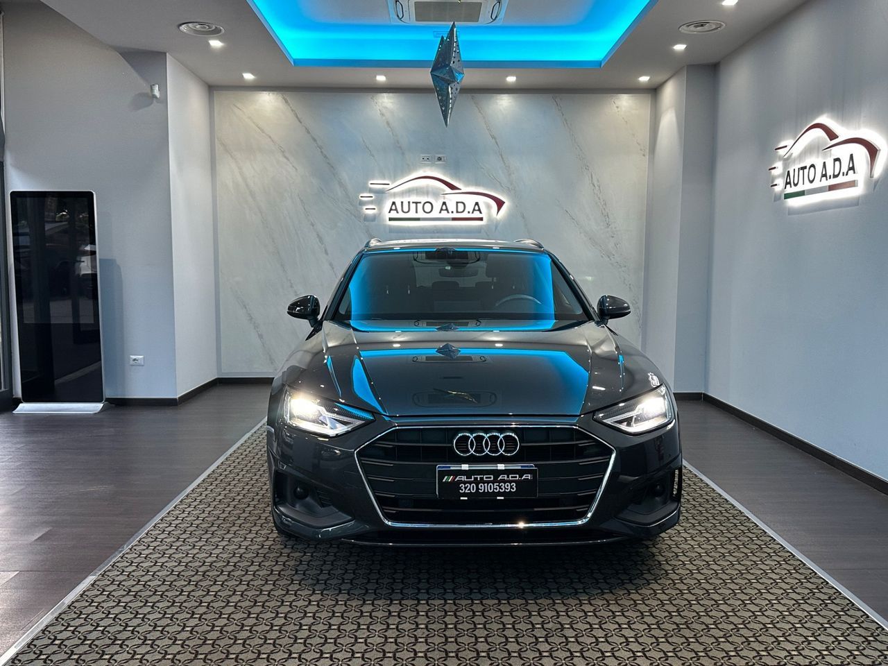 Audi A4 - 1
