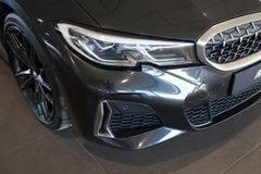 BMW M340i Touring xDrive | Laser | Pano | HuD | 19 BMW M340i Touring xDrive | Laser | Pano | HuD | 19
