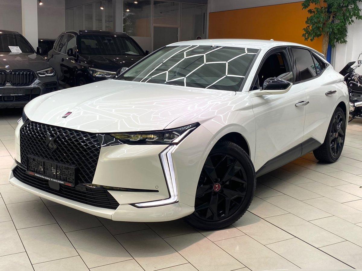 DS Automobiles 4 1.2 PureTech 130 Performance Line+ Alcantara H