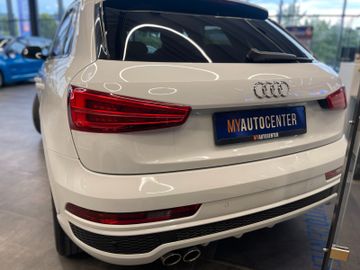 Audi Q3 sport 2,0 TDI S-LINE*LED*NAVI*AHK*HIFI*DAB*