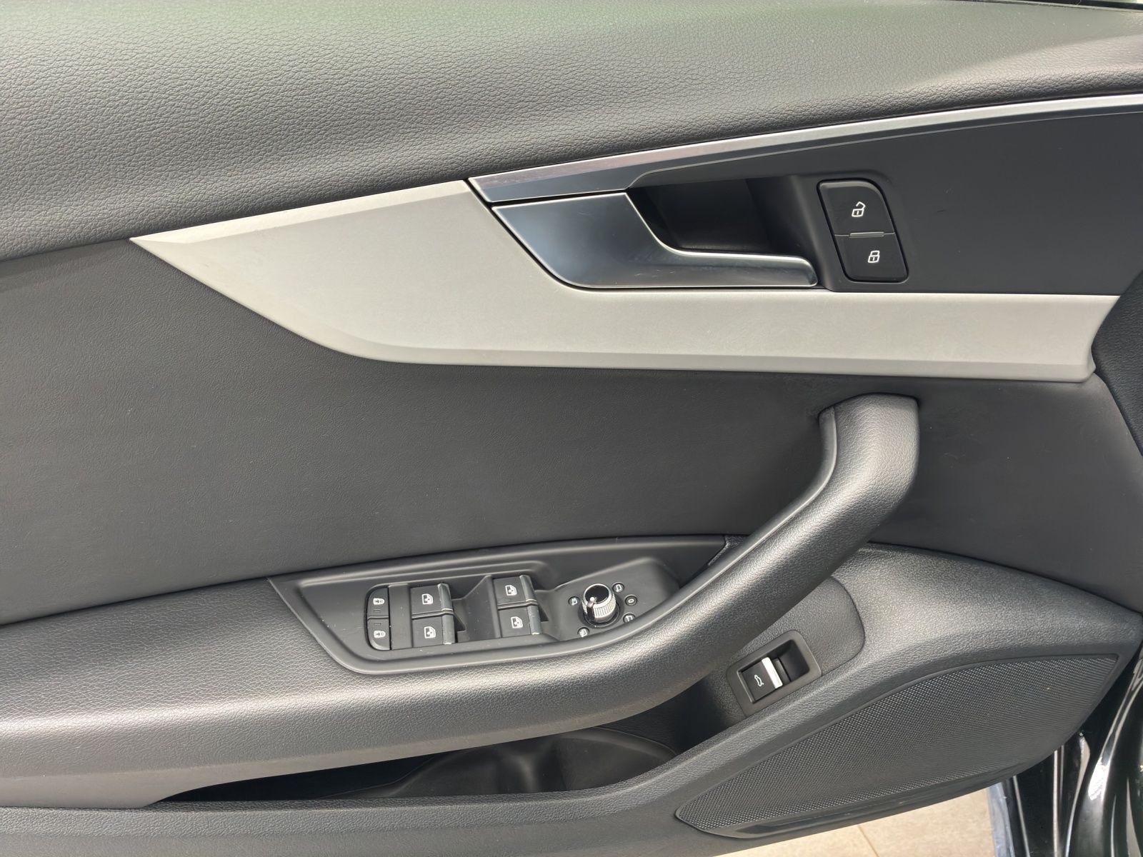 Audi A4 - Bild 10