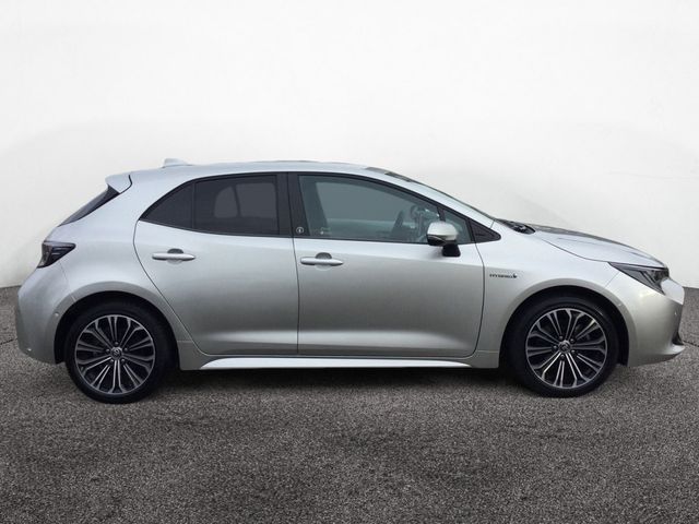 Corolla 2.0 Hybrid Team D "helle Innenausstattun