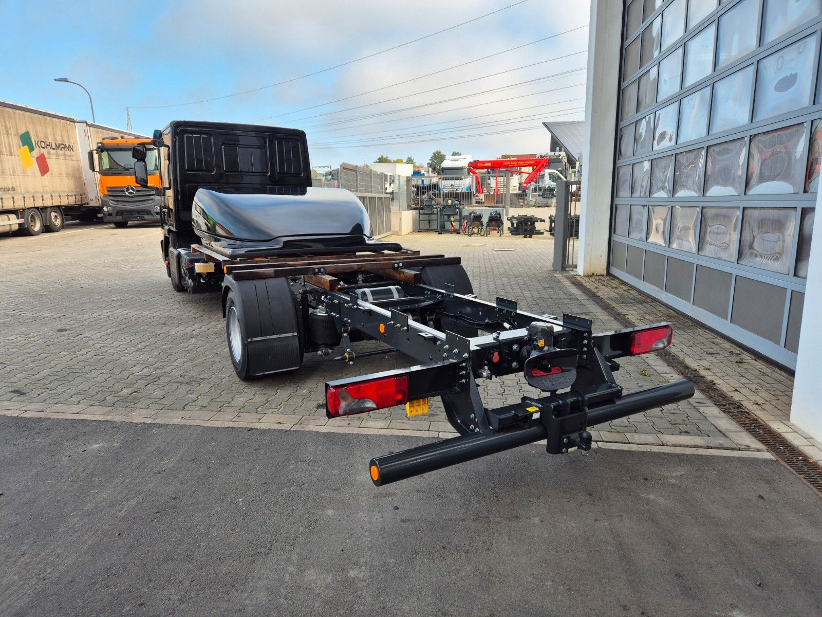 Fahrzeugabbildung Iveco Eurocargo ML80E22/P 2x AHK Klima Standh. Bett