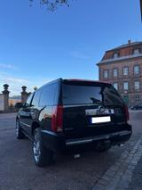 Cadillac Escalade 6.2 V8 Sport Luxury Autom. - Cadillac Escalade: Geländewagen