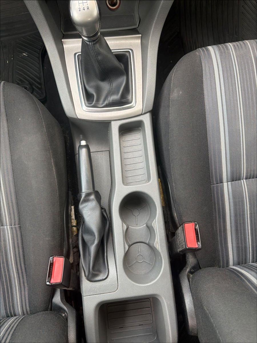 Ford Focus 2009 — photo 15